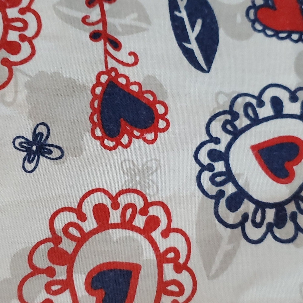 Woman red, white and blue v neck srub nursing top - Picture 3 of 5